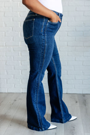 Mavis High Rise Side Seam Detail Flare Jeans (Judy Blue)