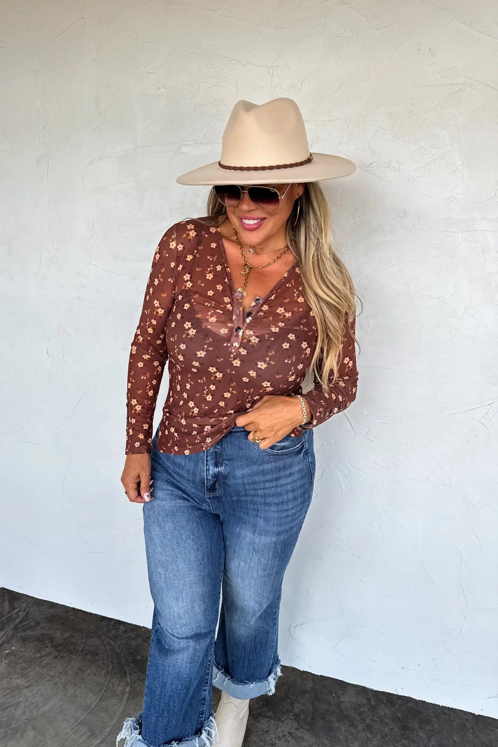 Annie Vneck Mesh Top