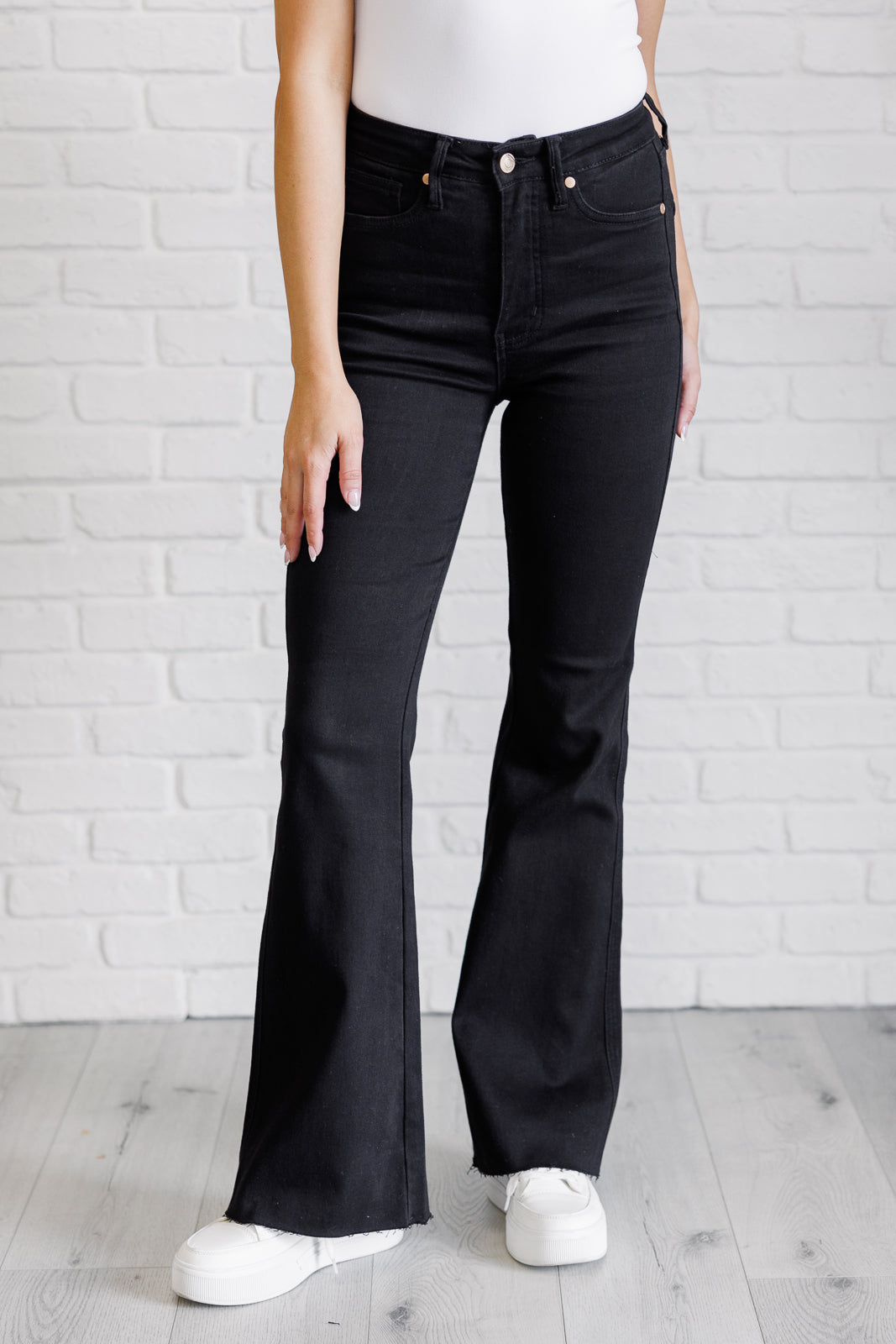 Etta High Rise Control Top Flare Jeans in Black (Judy Blue)