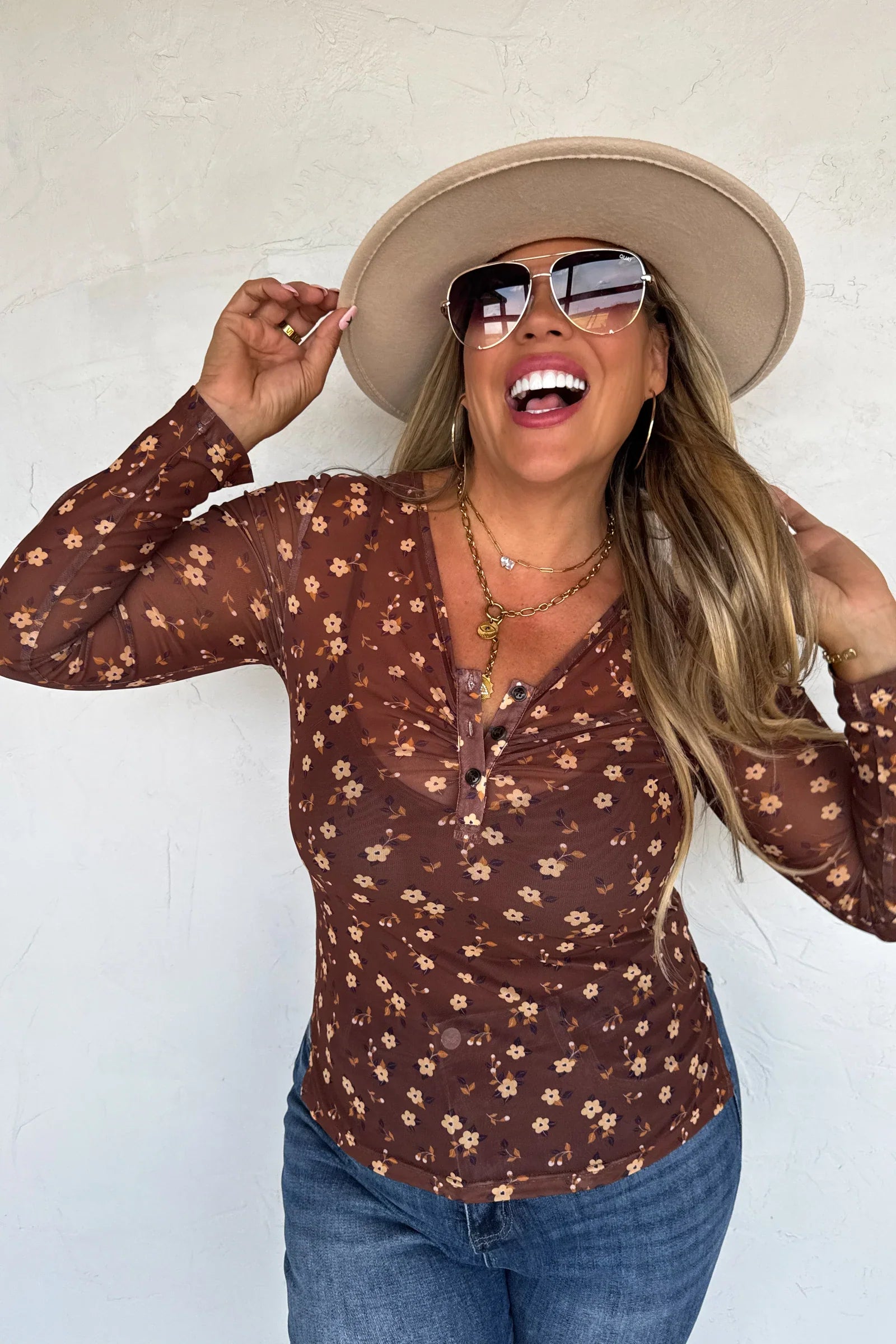 Annie Vneck Mesh Top