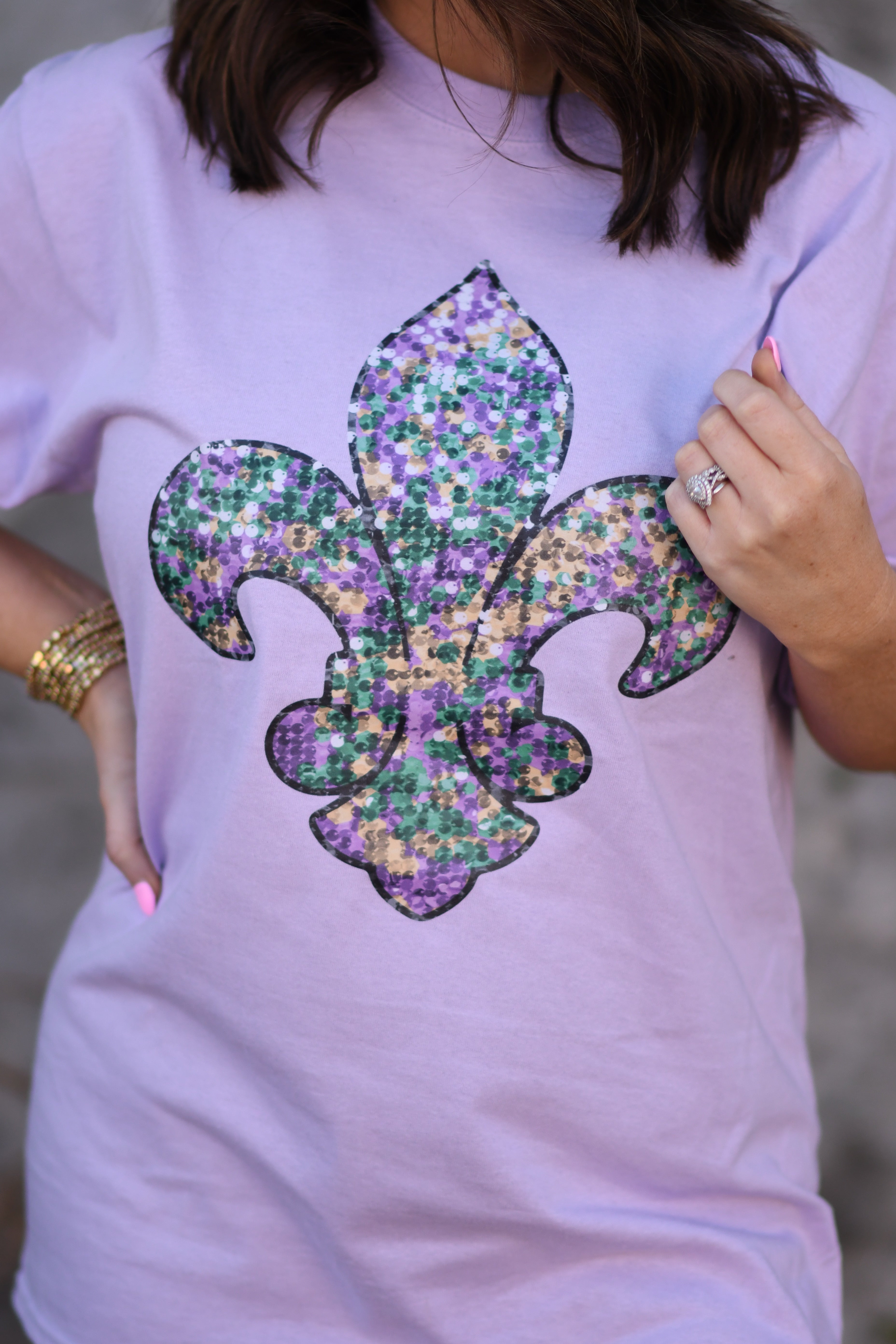 Faux Sequins Fleur De Lis Tee (Delta)