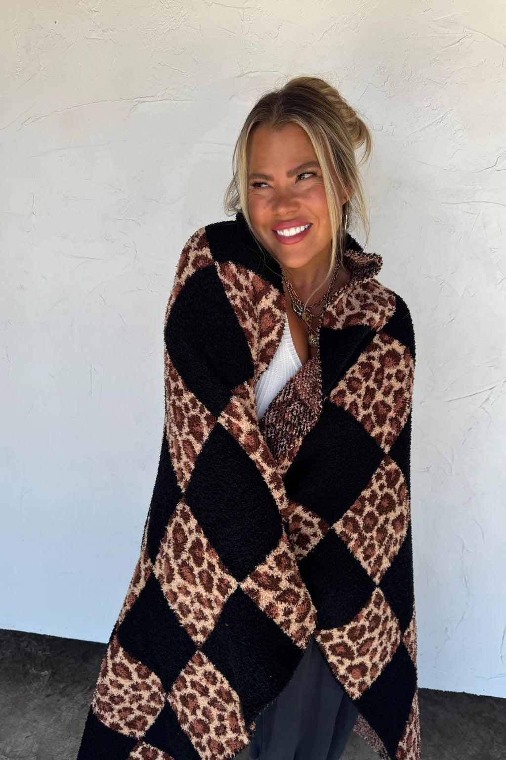 CHECKER CHEETAH CLOUD BLANKET