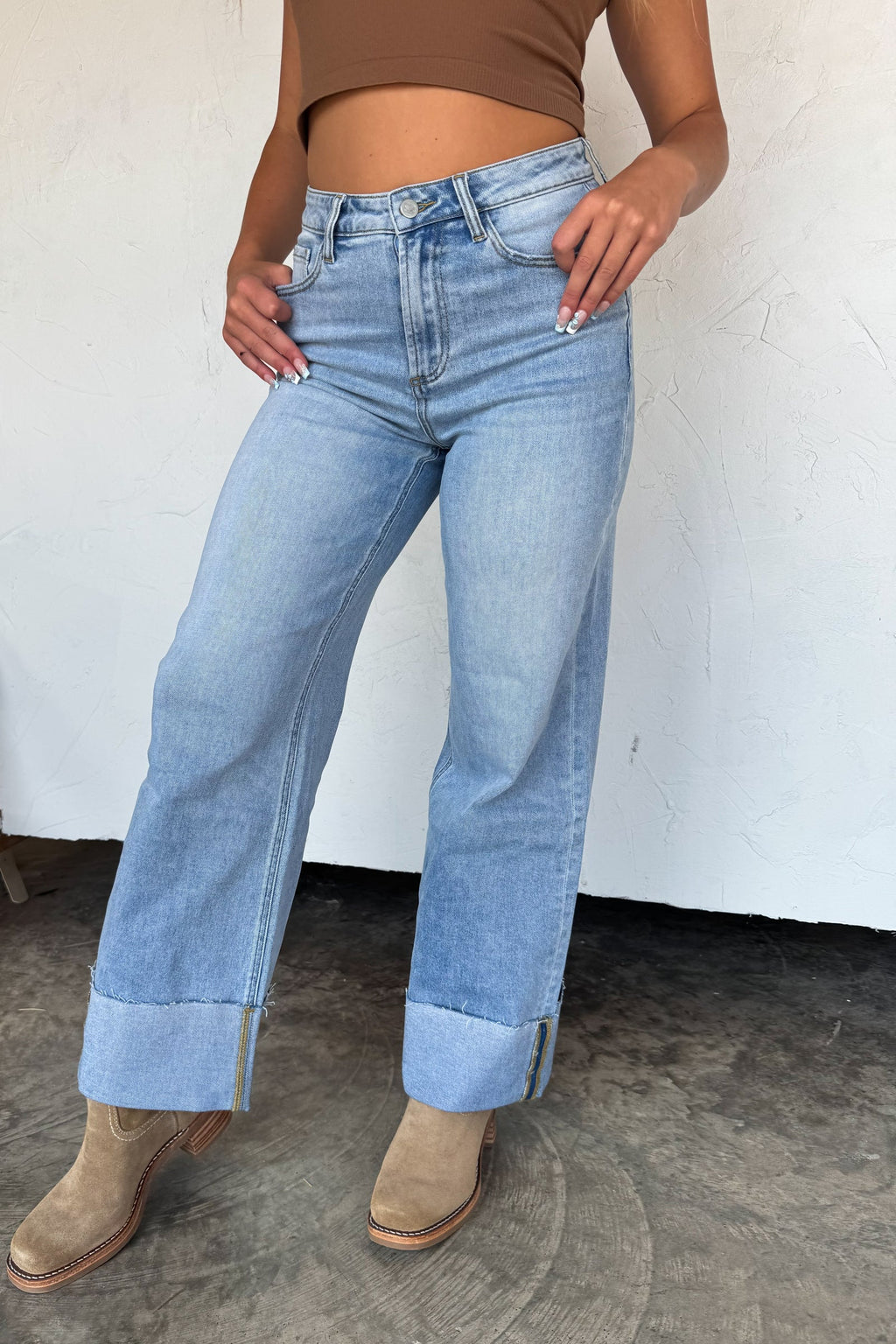 The Leni Wide Cuff Jean