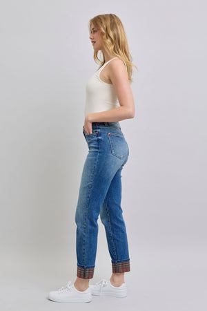 Plaid Print Cuff Straight Leg Jeans with Pockets (JUDY BLUE)