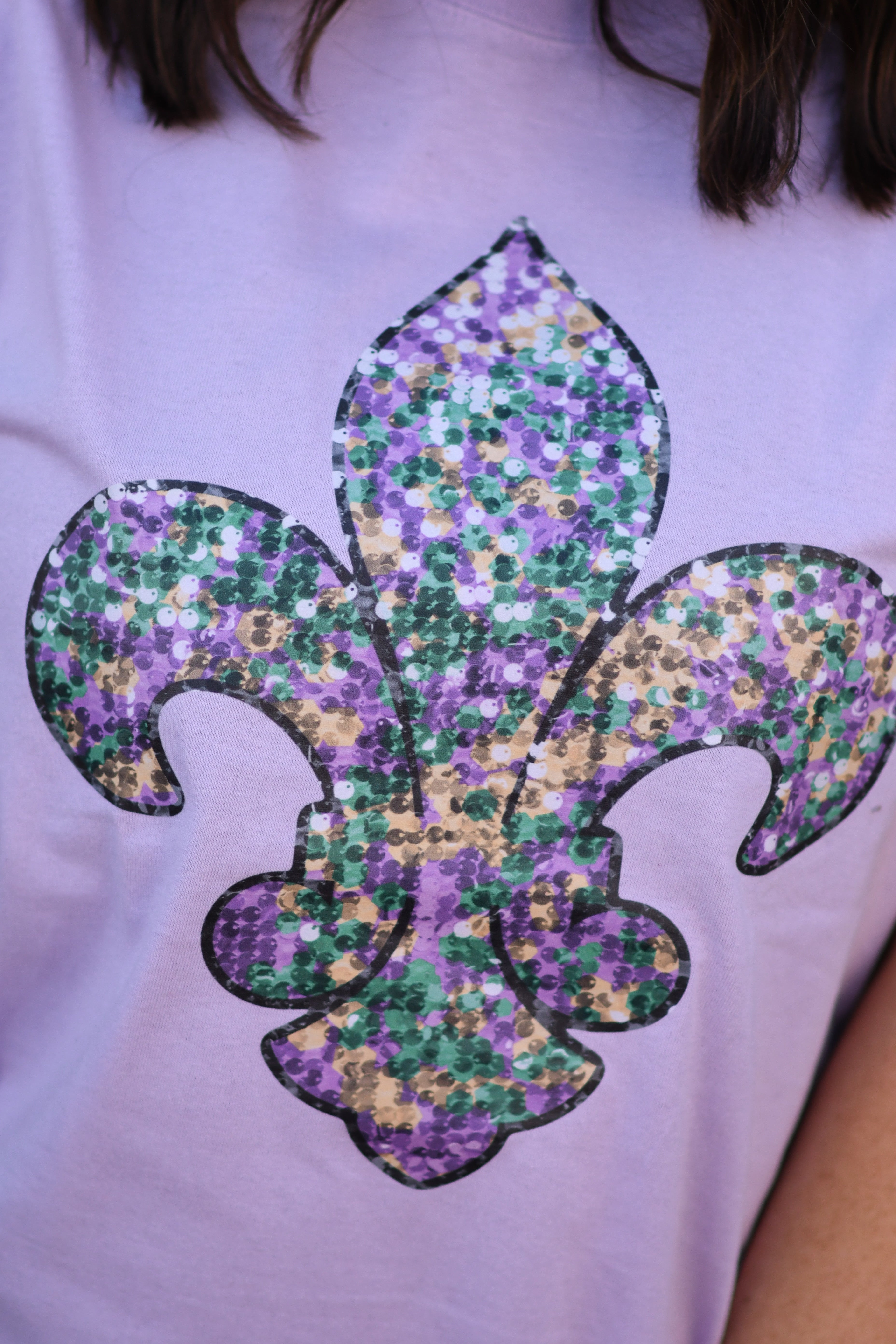 Faux Sequins Fleur De Lis Tee (Delta)