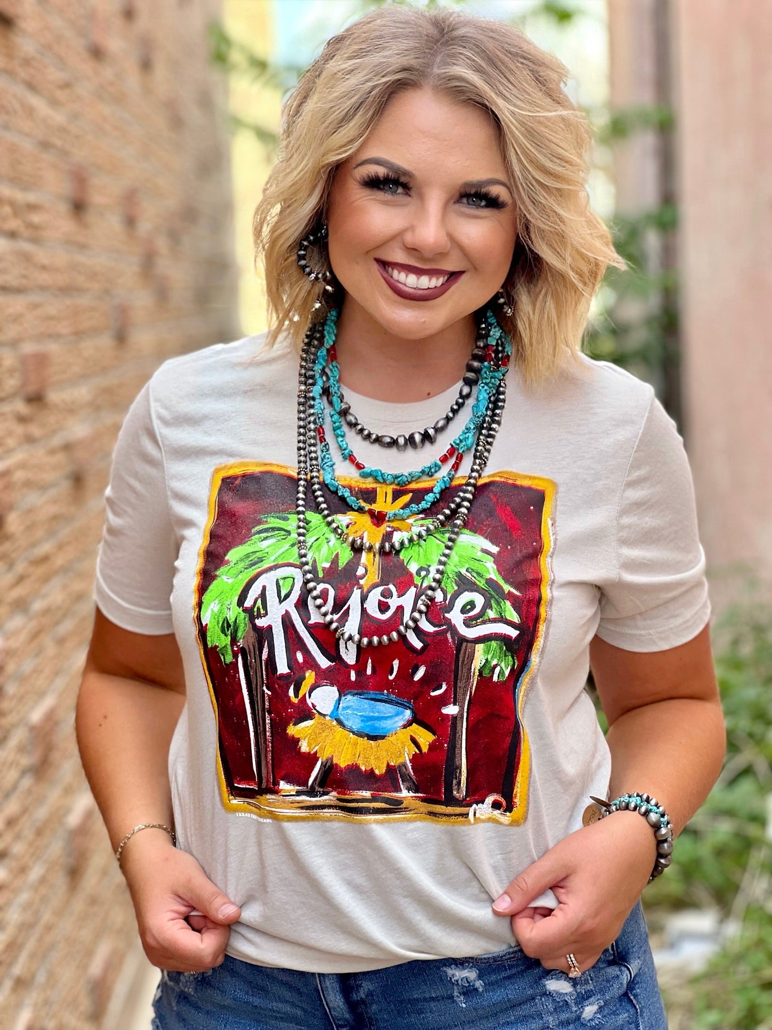 Callie's Rejoice Tee