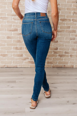 Daphne High Rise Skinny Jeans (Judy Blue)