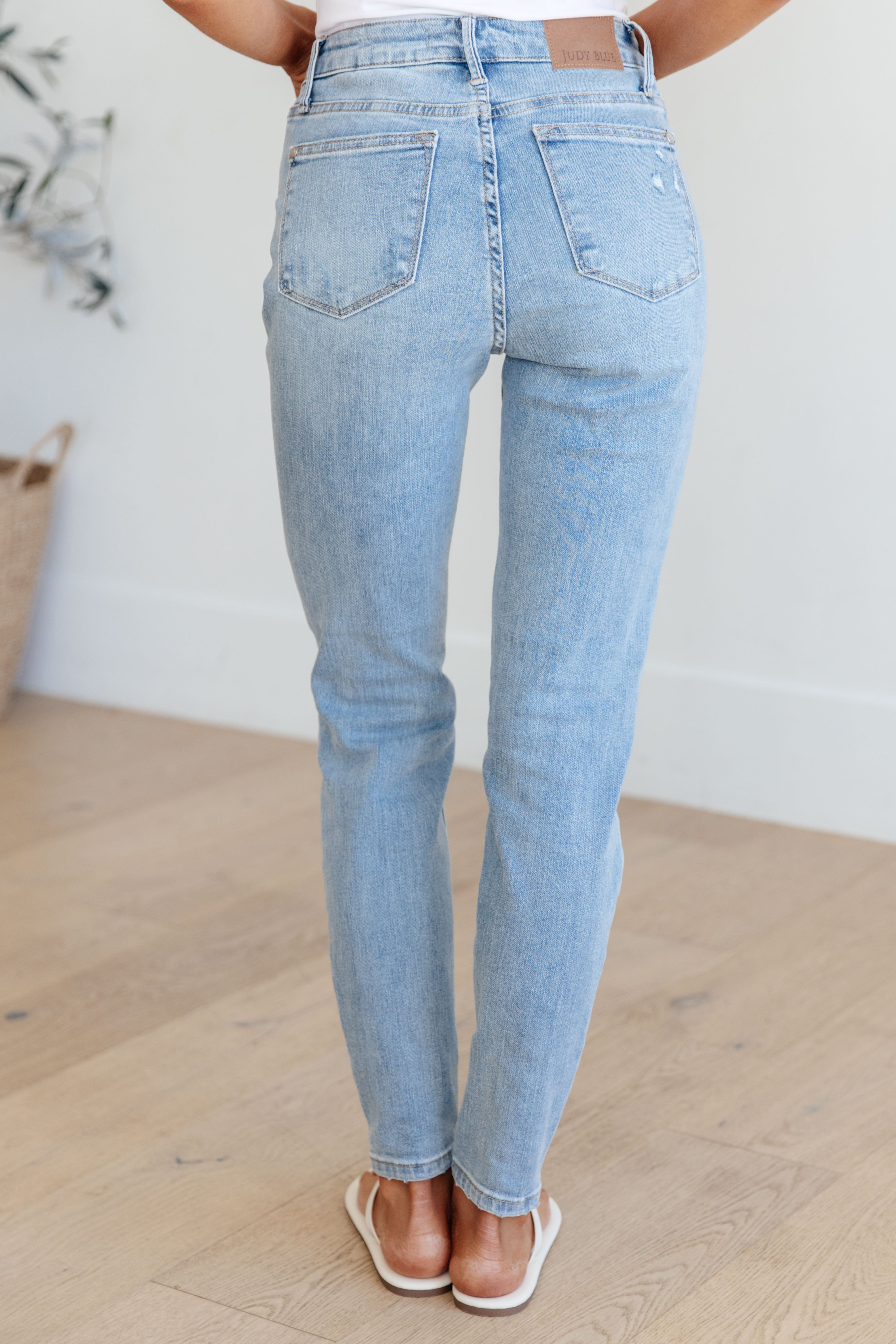 Eloise Mid Rise Control Top Distressed Skinny Jeans (Judy Blue)