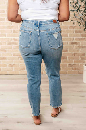 Frankie High Waist Distressed Boyfriend Jeans (Judy Blue)