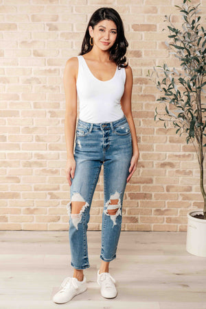 Frankie High Waist Distressed Boyfriend Jeans (Judy Blue)