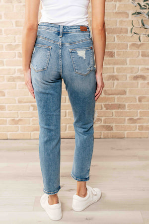 Frankie High Waist Distressed Boyfriend Jeans (Judy Blue)