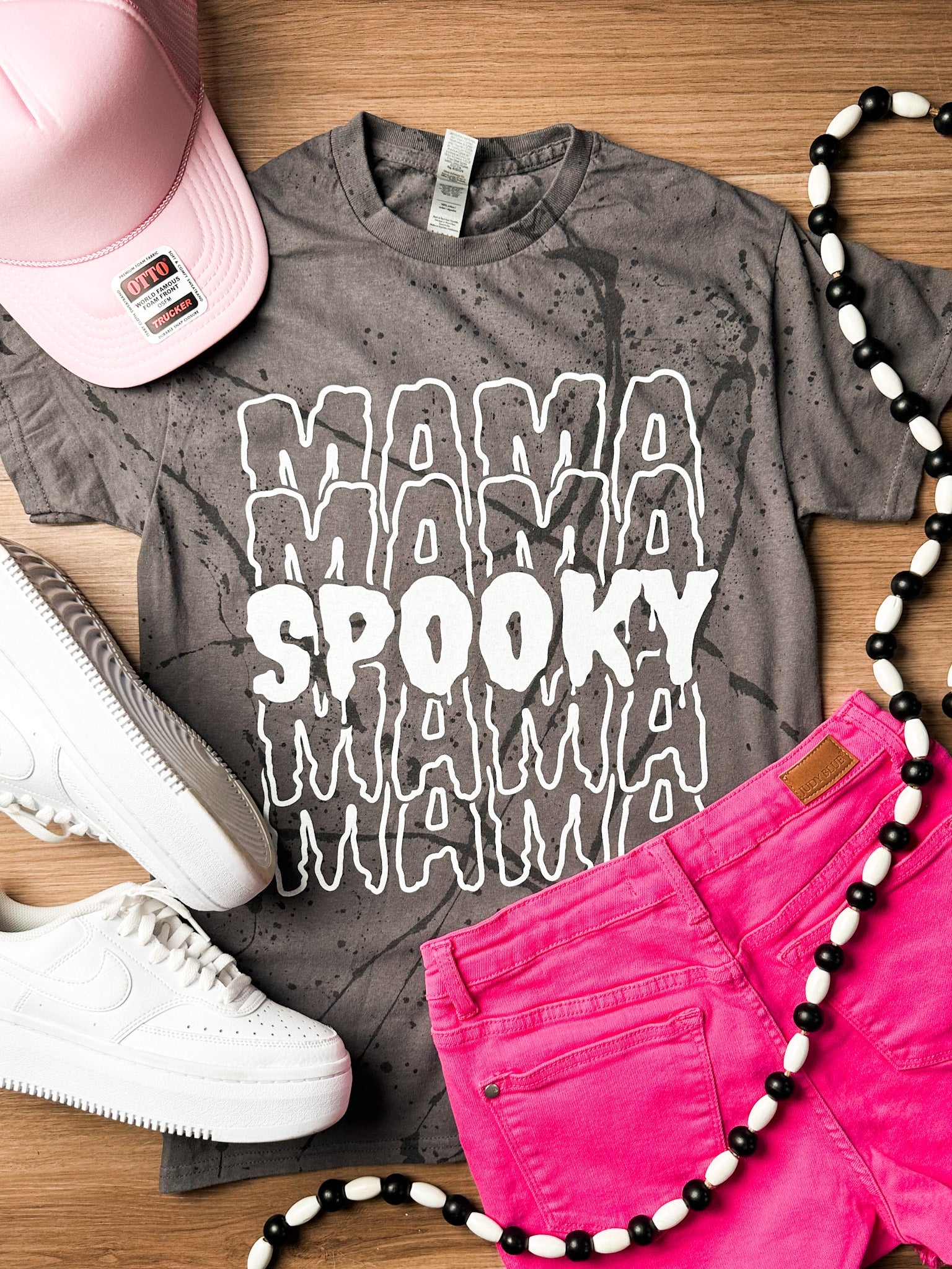 Spooky Mama Graphic Tee