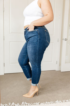 London Midrise Cuffed Boyfriend Jeans (Judy Blue)