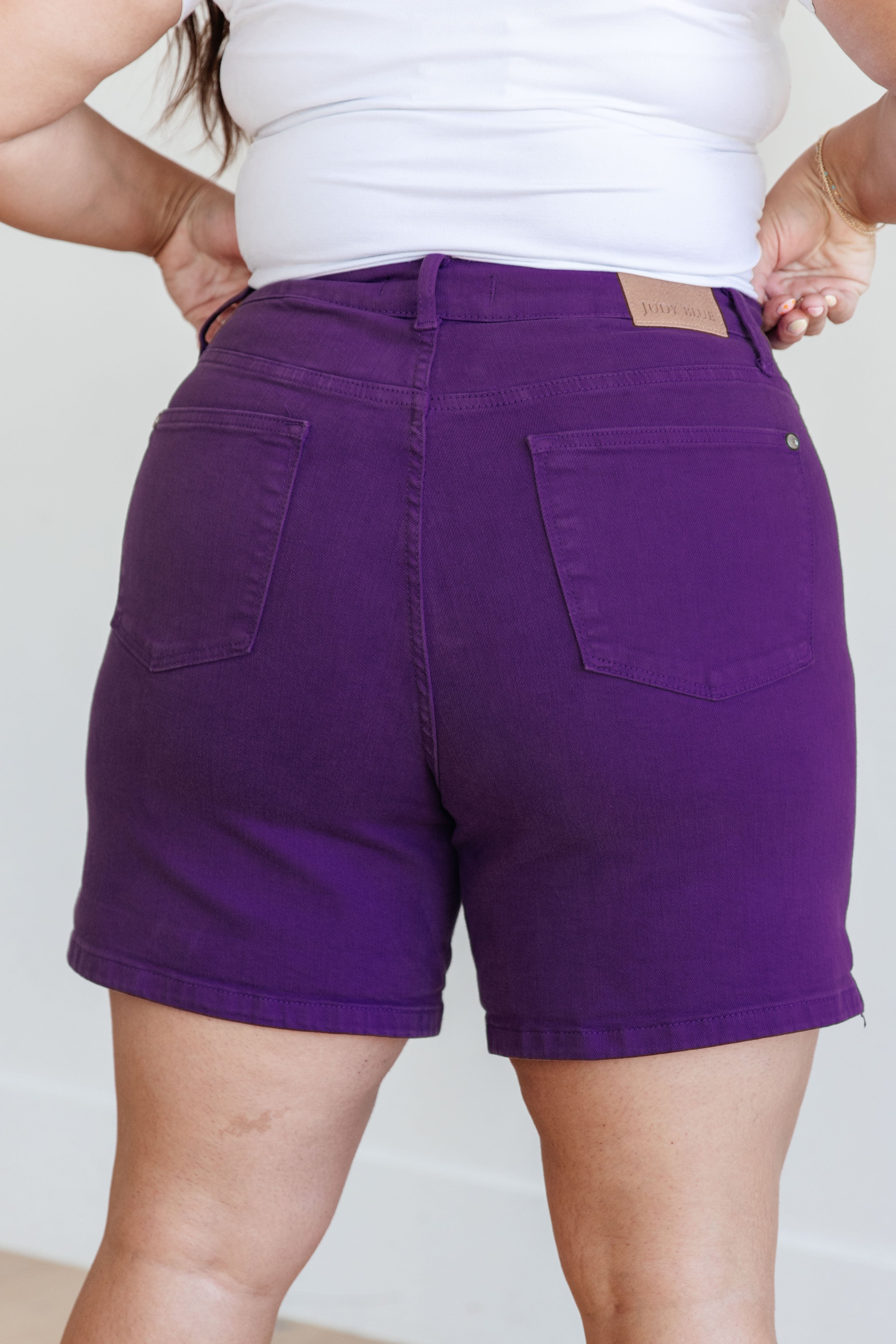 Jenna High Rise Control Top Cuffed Shorts in Purple (Judy Blue)