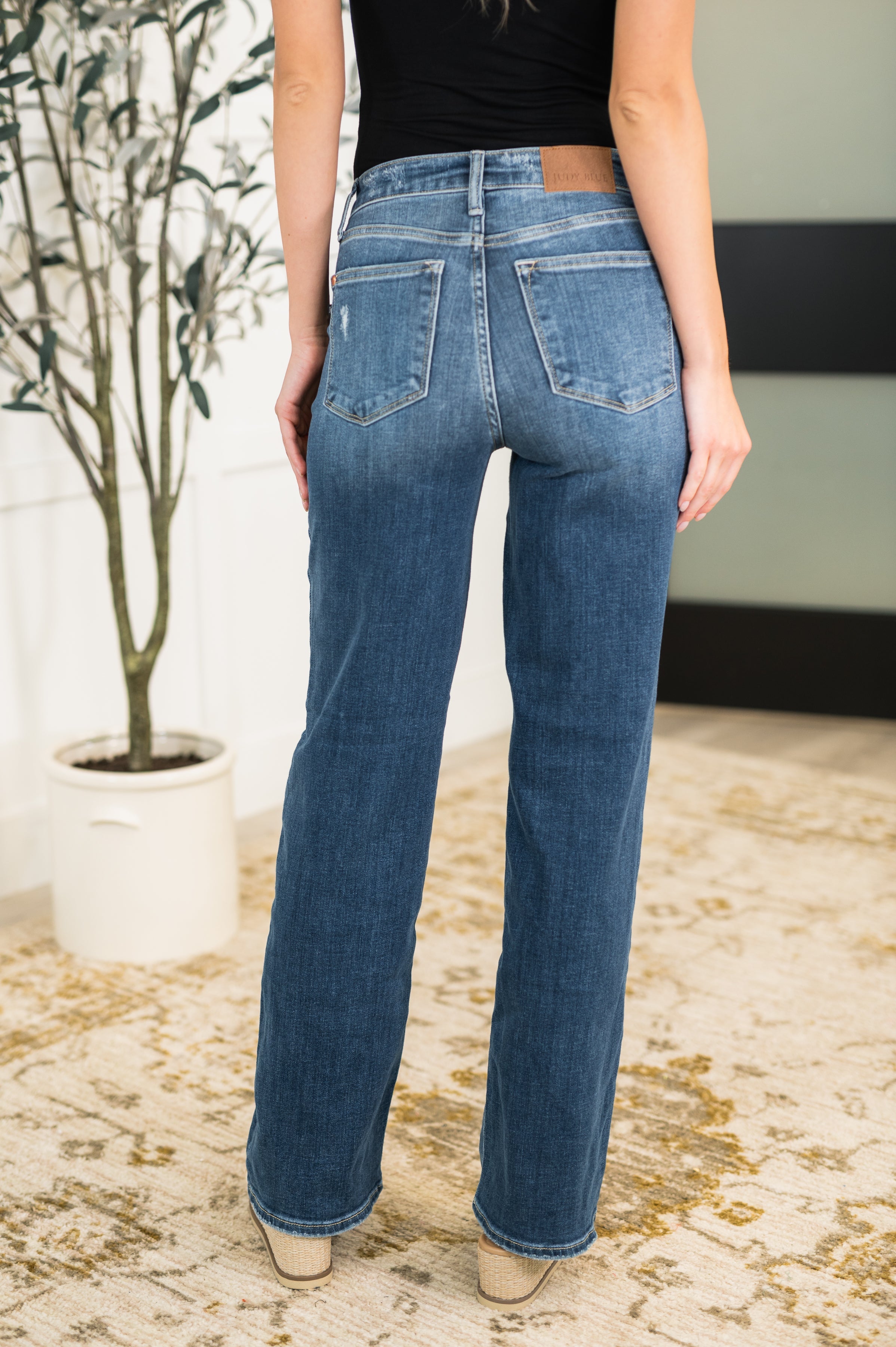 Julia High Rise 90's Straight Leg Jeans - JUDY BLUE