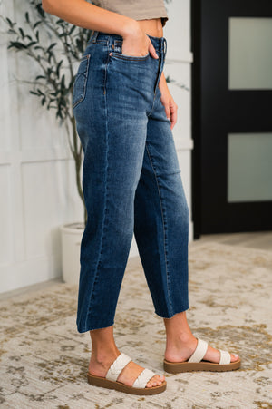 Maisie High Waist Back Pocket Embroidery Crop Wide (Judy Blue)