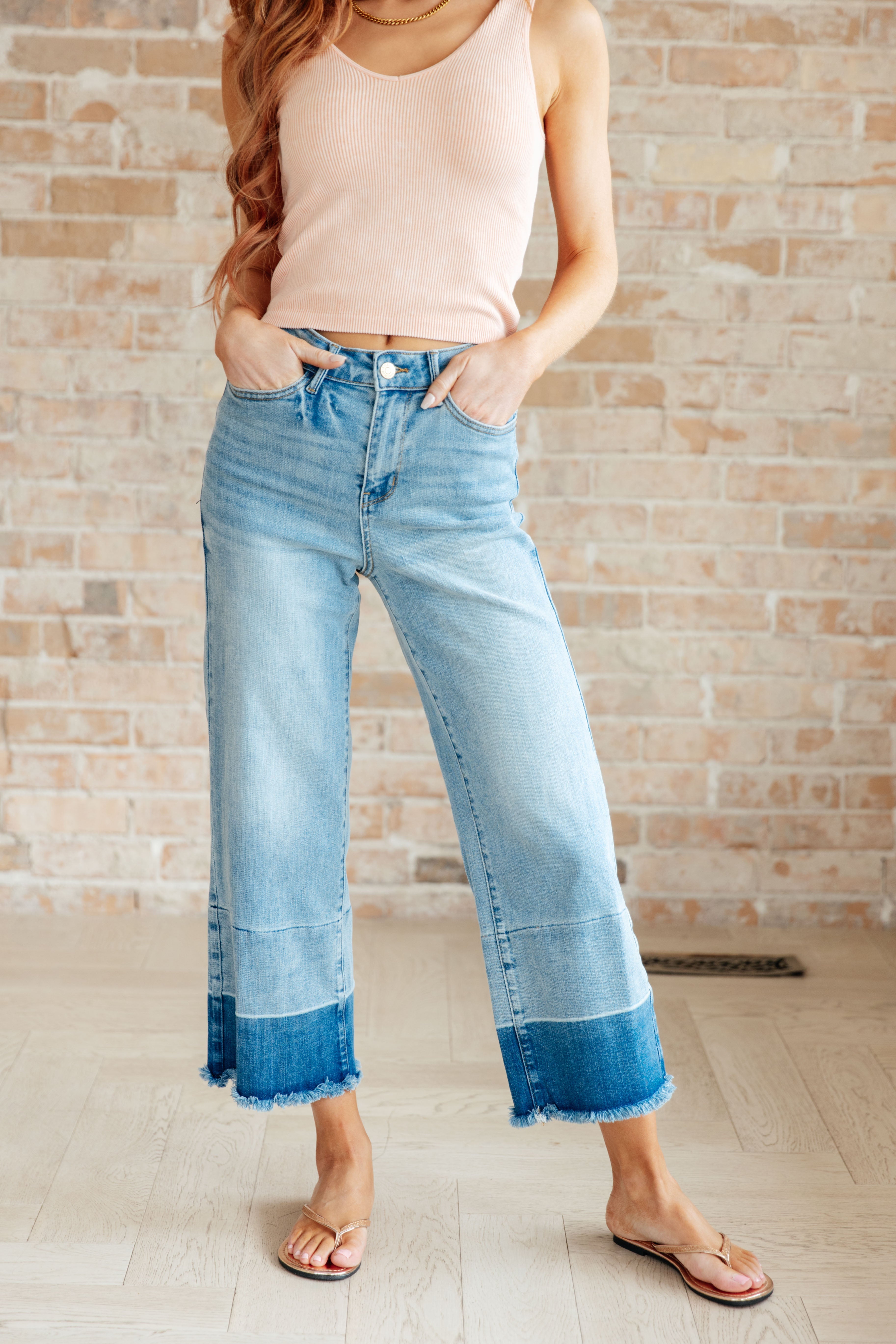 Olivia High Rise Wide Leg Crop Jeans in Medium Wash (Judy Blue)