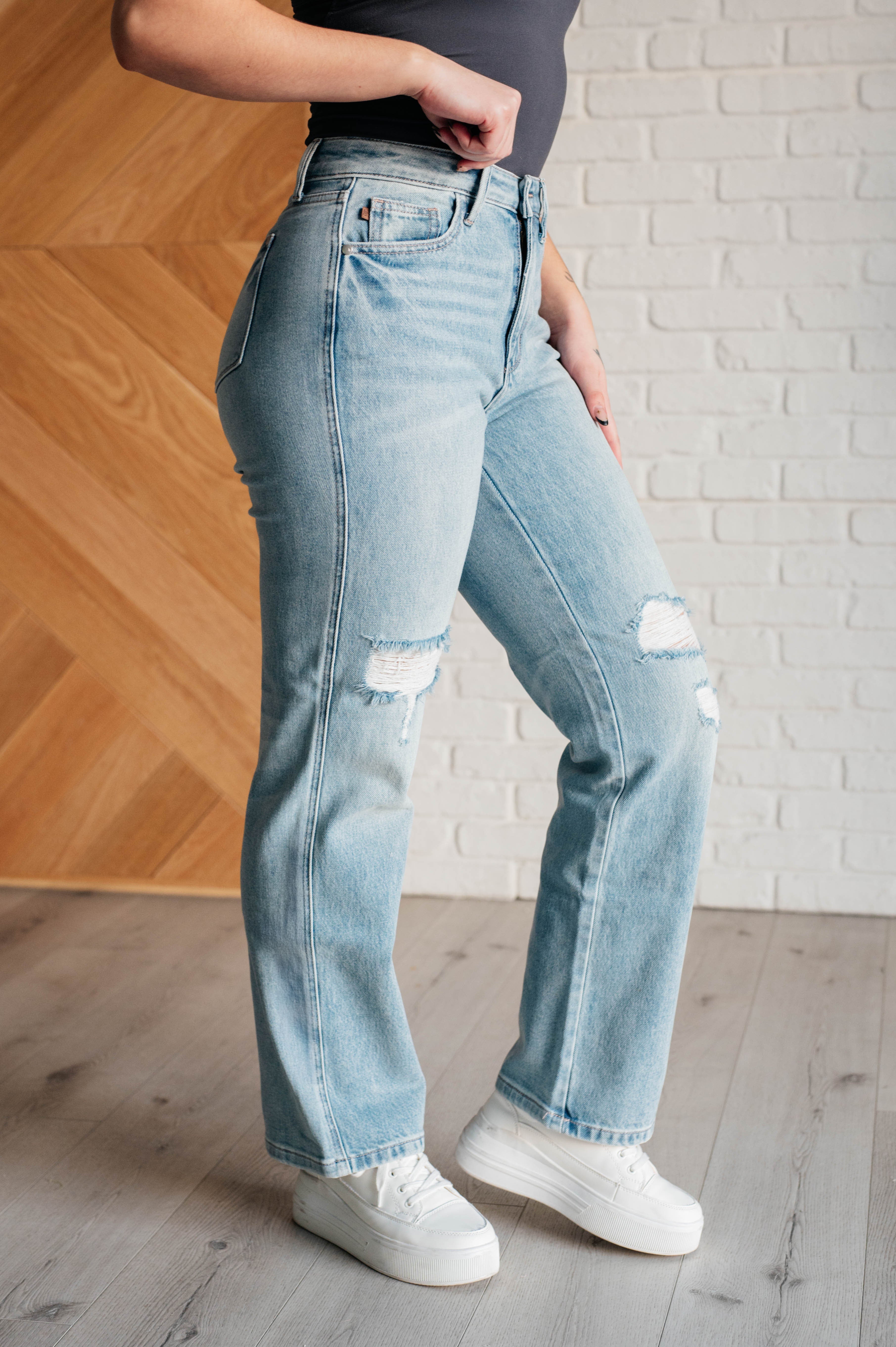 Patricia High Rise Rigid Magic 90's Straight Jeans (Judy Blue)