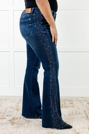 Shannon Mid Rise Rhinestone Detail Flare Jeans (JUDY BLUE)