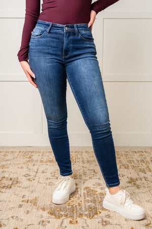 Skylar Mid Rise Thermal Vintage Skinny Jean (Judy Blue)