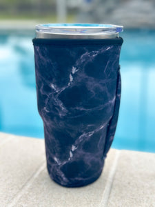 Tumbler Sleeve With Handle "Black Marble"