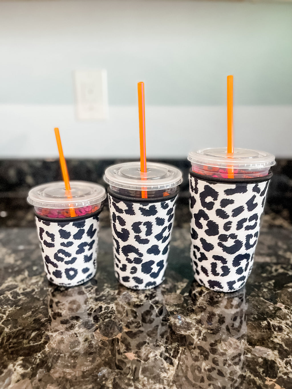 Cold Coffee Holder "White Animal"