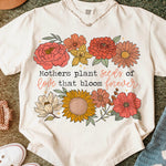 Mama Plants Seeds Tee