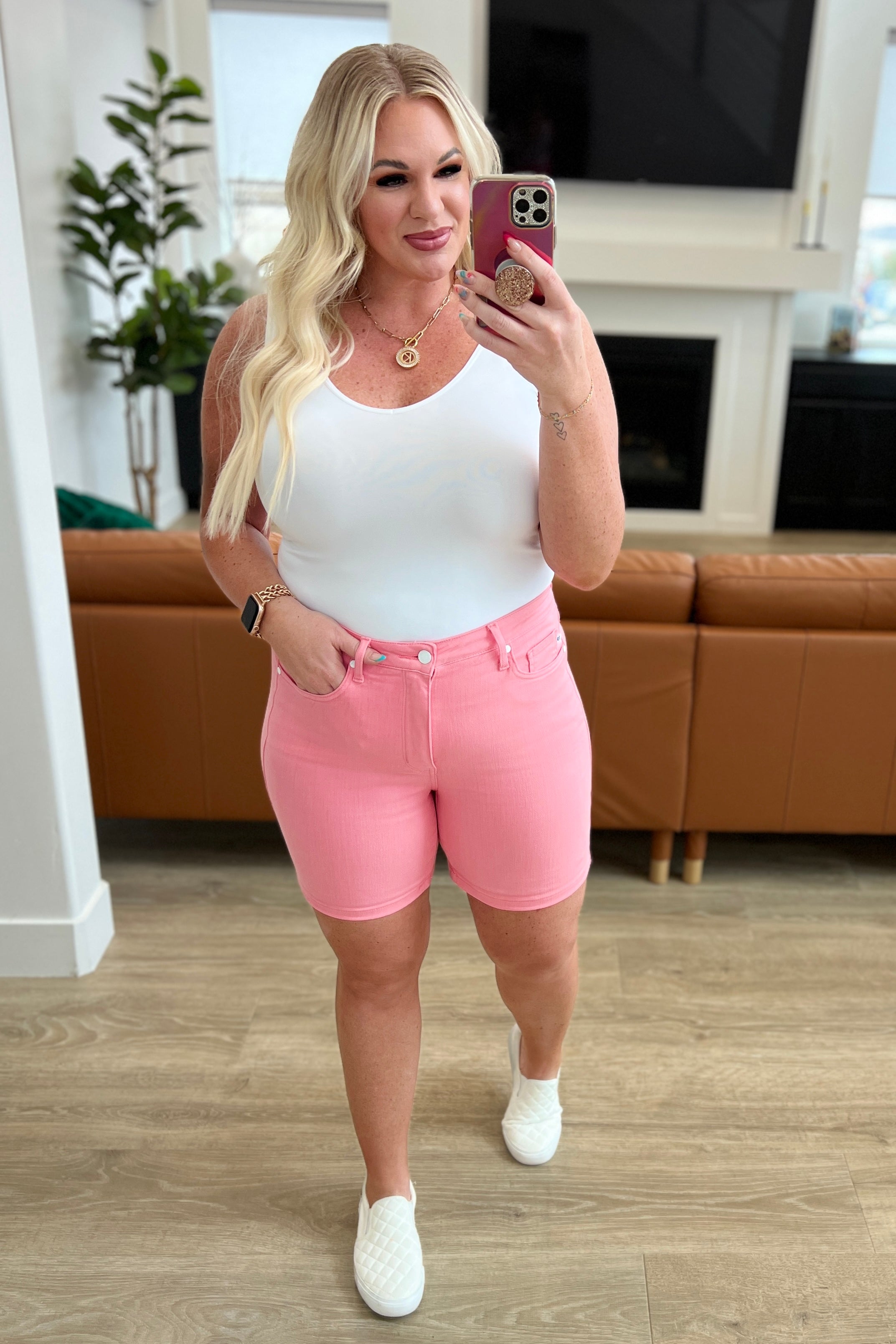 Jenna High Rise Control Top Cuffed Shorts in Pink (Judy Blue)