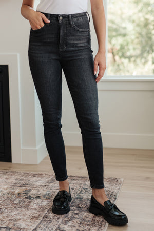 Octavia High Rise Control Top Skinny Jeans in Washed Black (Judy Blue)